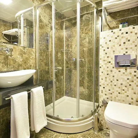 Hotel Adamel &