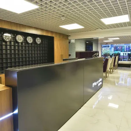 Hotel Adamel &